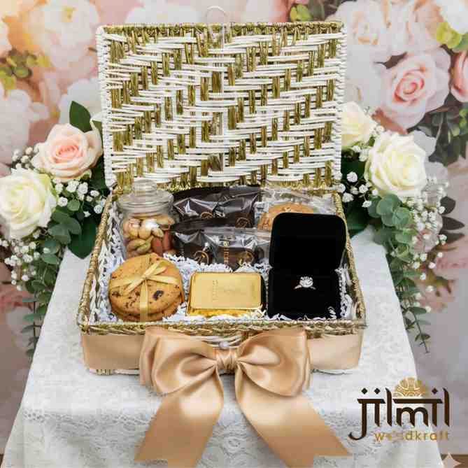 Premium Hamper Basket by Jilmil
