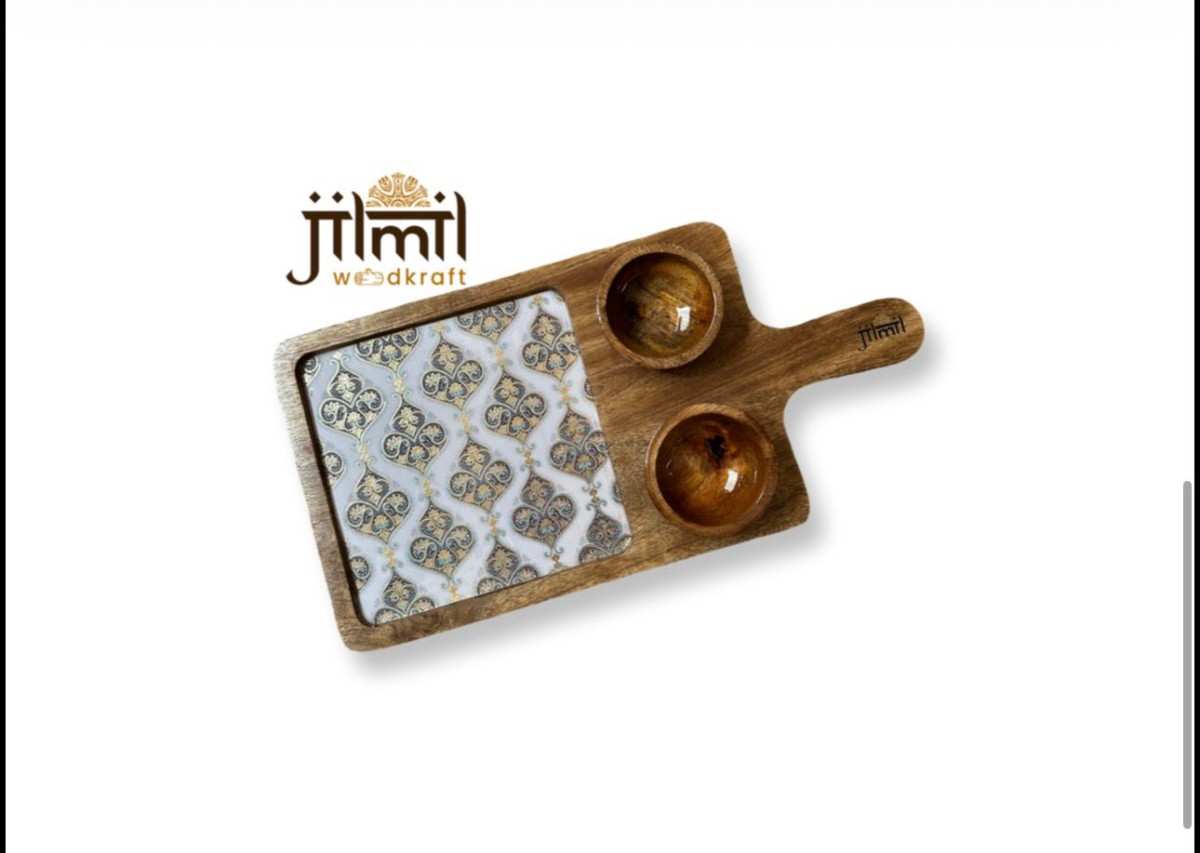 Mango wood platter with 2 bowls 